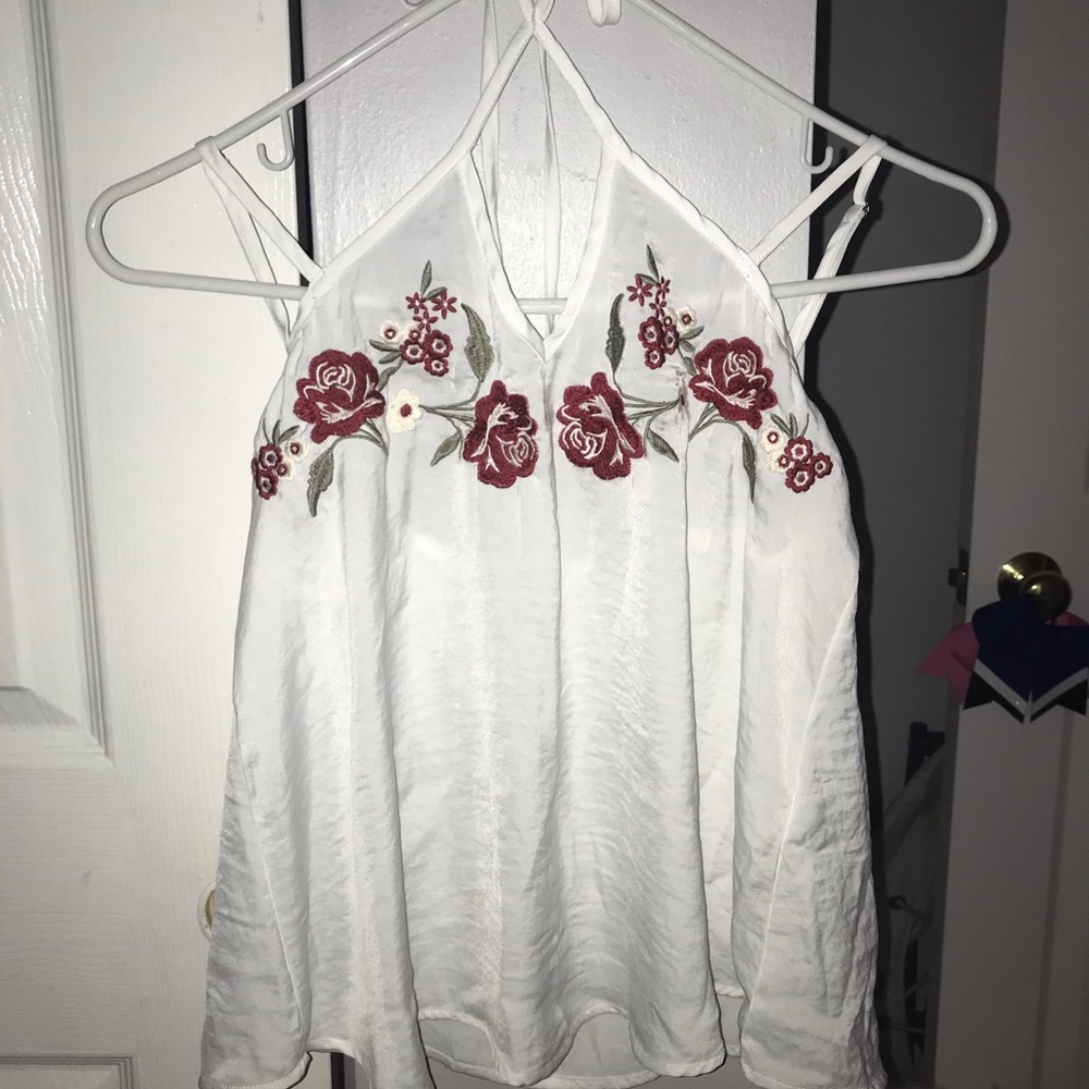 white hollister tank/halter with roses